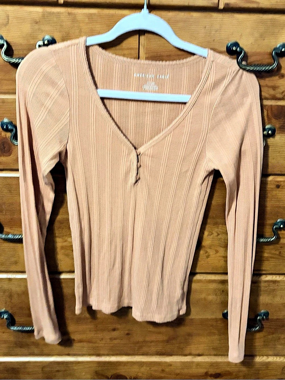 American Eagle AE V-Neck Henley T-Shirt Ribbed Long Sleeve Top Brown